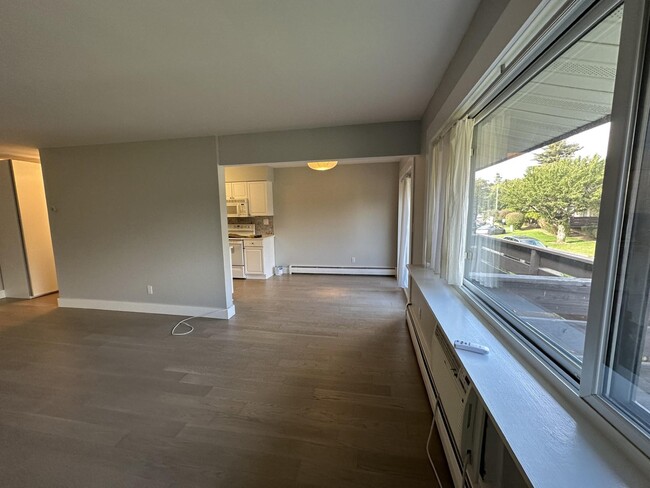 Building Photo - 80 Sierra Vista Ln
