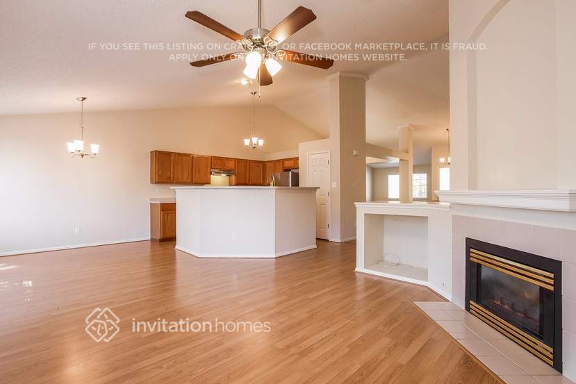 Building Photo - 13474 Raritan Way