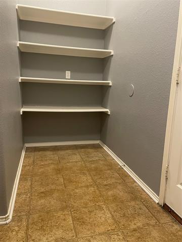 Building Photo - 241 Flatwood Dr