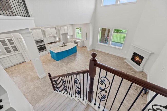 Building Photo - 30510 Hackberry Woods St