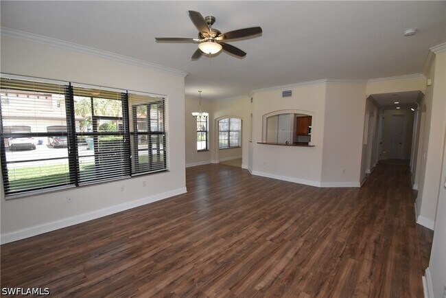Building Photo - 1303 Verde Dr