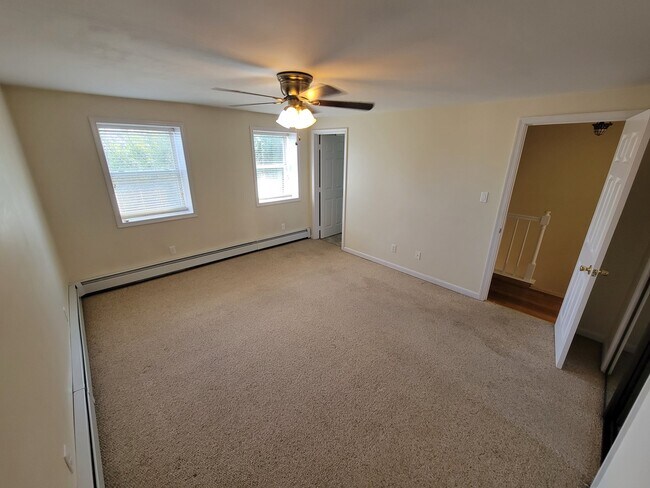 Building Photo - 3571 Orrstown Rd