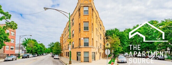 Building Photo - 2046 W Touhy Ave