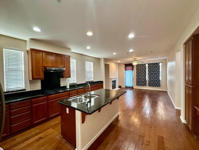 Building Photo - 1357 Trailside Ln