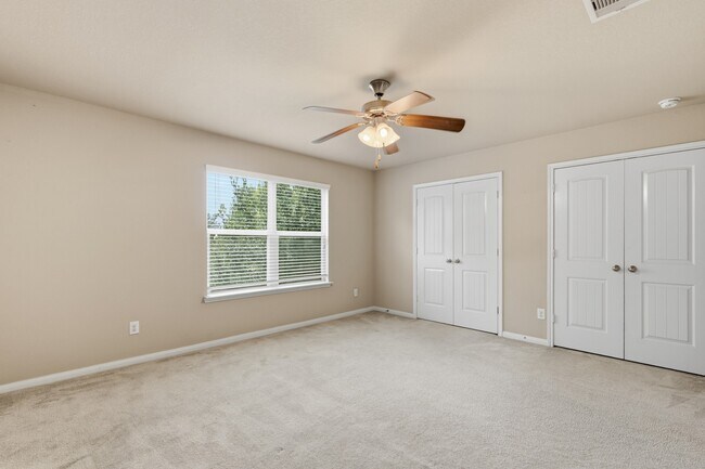 Building Photo - 5815 Creek Crossing Ct