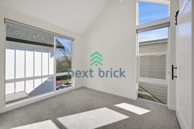 Building Photo - Modern Northwest-Danish Inspired Townhome with Standalone Cottage Feel in Seattle’s Central District