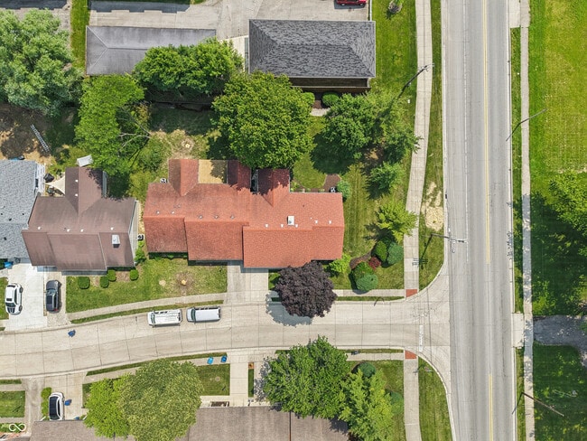 Building Photo - 5 Woodacre Dr