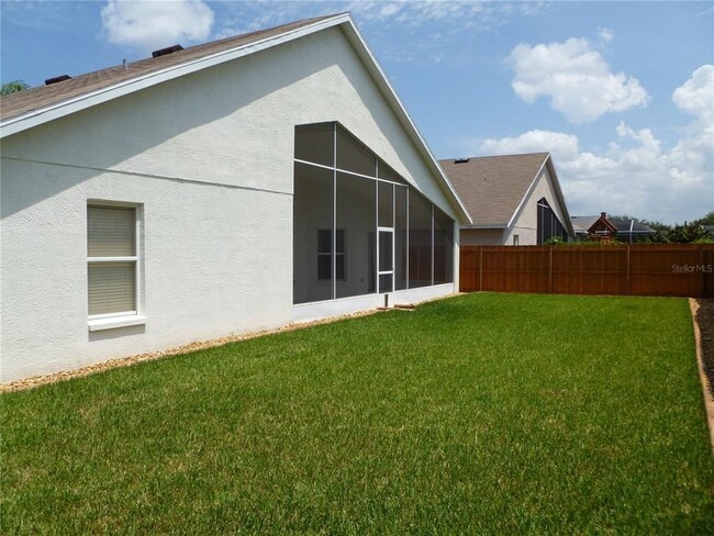 Building Photo - 6936 Cohasset Cir