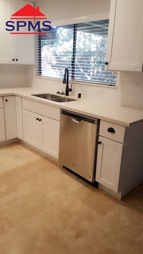 Building Photo - 907 Stern Cir