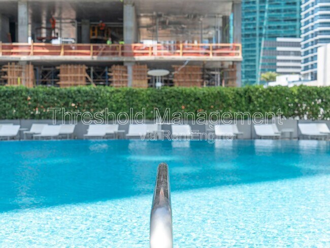 Building Photo - 500 Brickell Ave