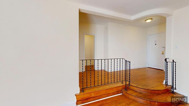 Building Photo - 0 bedroom in NEW YORK NY 10017