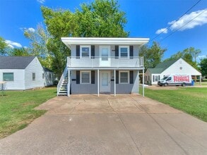 Building Photo - 1223 Monnett Ave