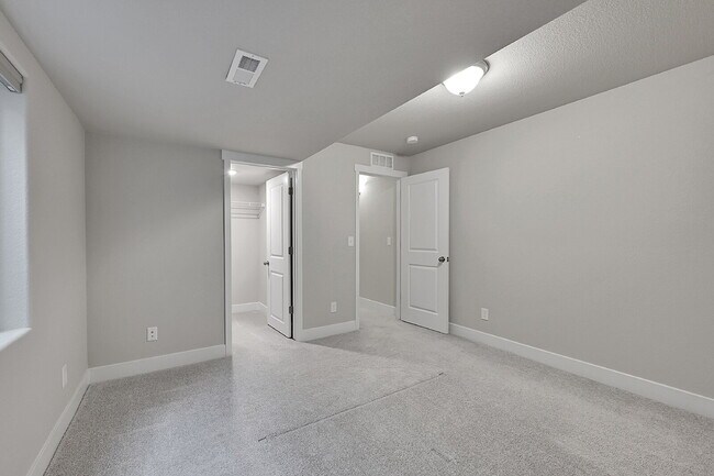Building Photo - $2,895 - 4 Bed, 3 Bath Home in Colorado Sp...