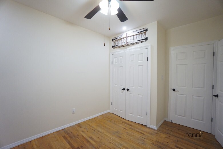 Building Photo - 310 Patchen Ave