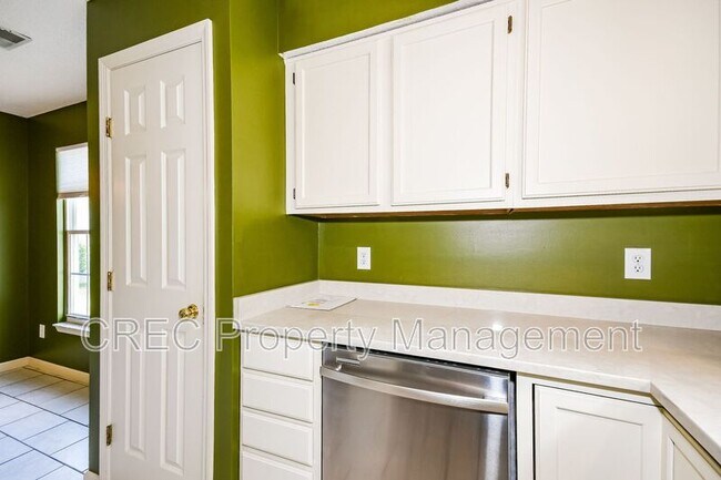 Building Photo - 207 Lynton Ct