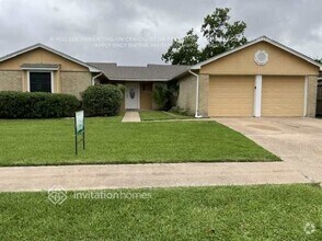 Building Photo - 2835 Pilgrims Point Dr