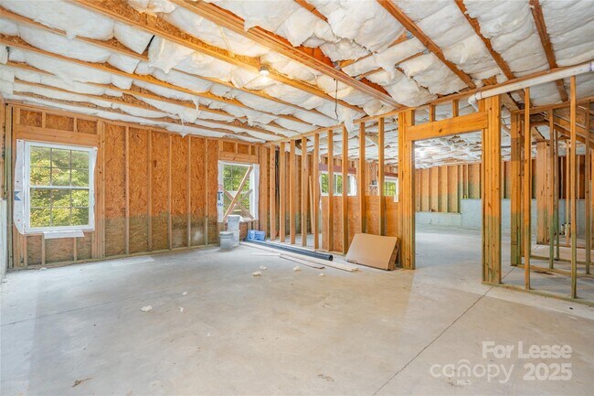Building Photo - 14026 Green Birch Dr