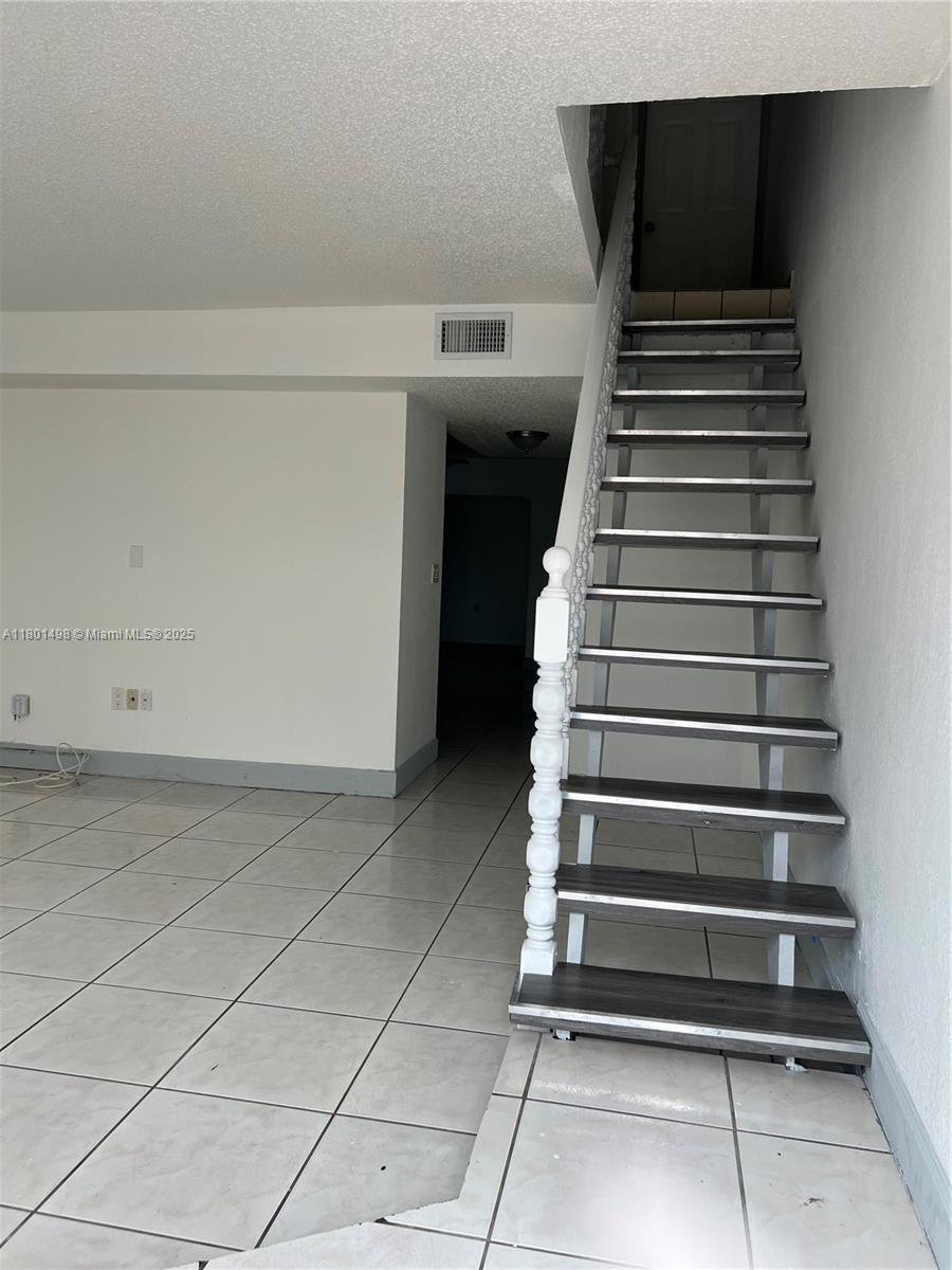 Building Photo - 5067 NW 5th St