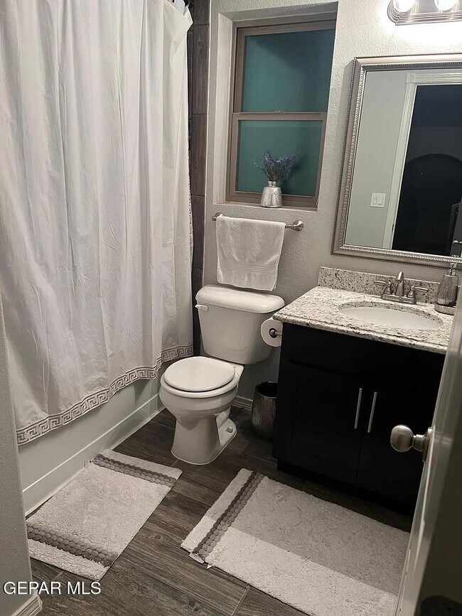 Building Photo - 15120 Method Ave