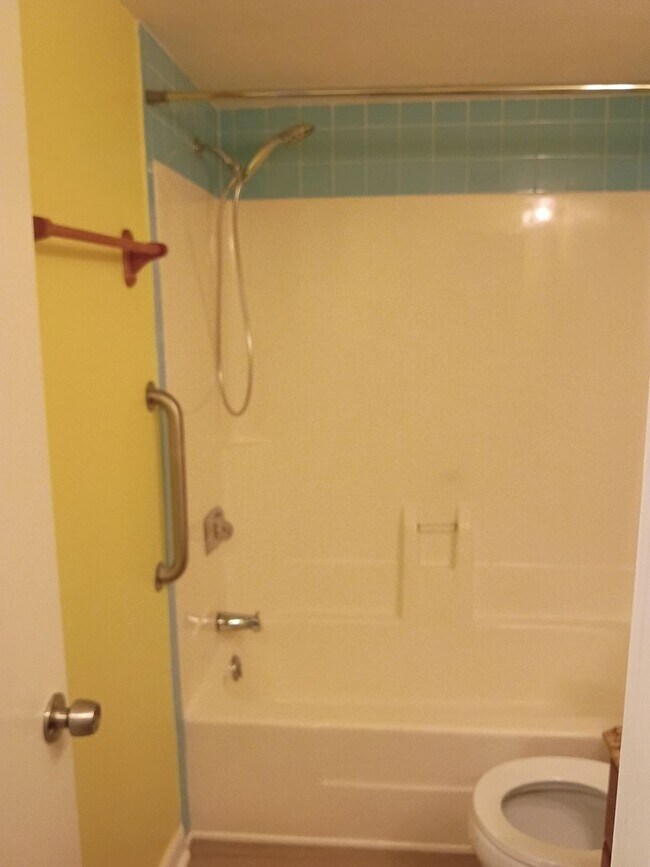 Building Photo - WESTWIND COMMUNITY