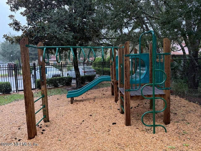 Building Photo - 718 Ginger Mill Dr