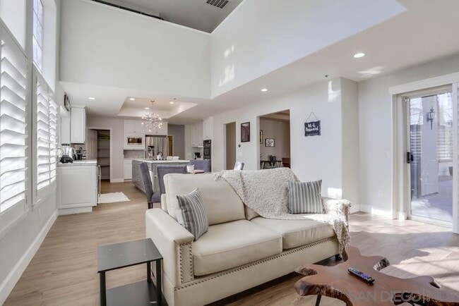 Building Photo - 1696 Gil Way