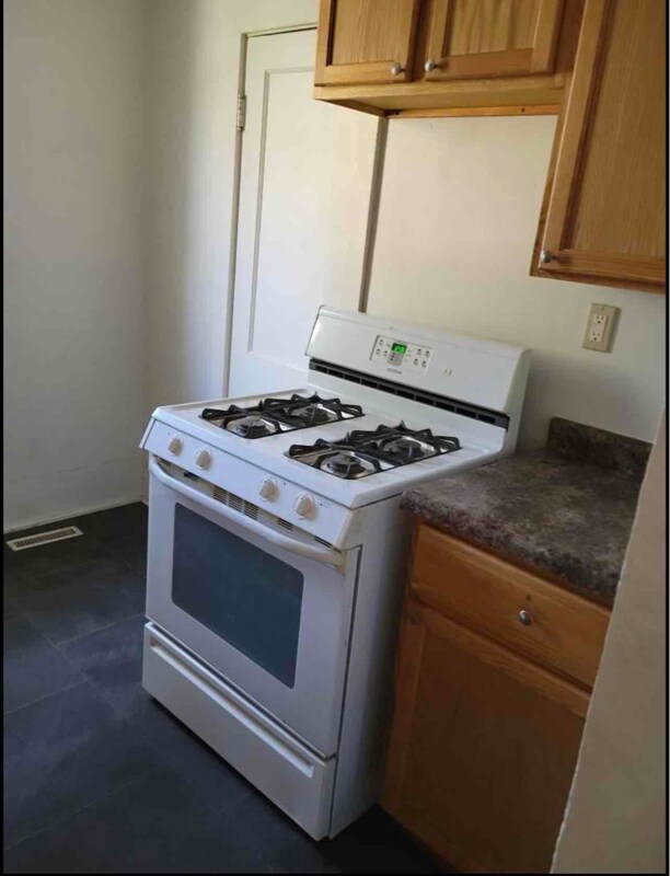 Building Photo - 600 18th St