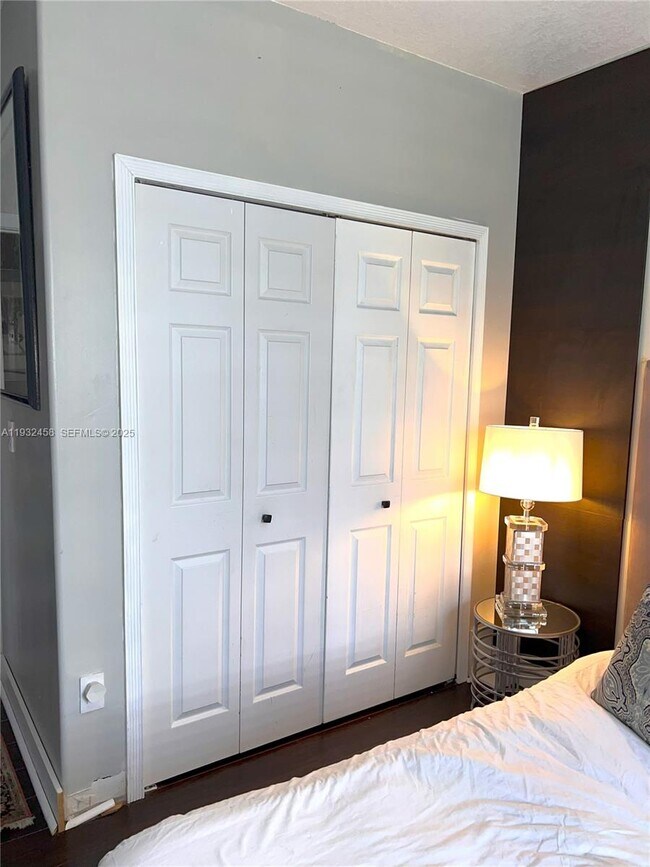 Building Photo - 4849 NW 108th Path