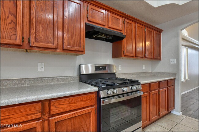 Building Photo - 3057 Tierra Mina Dr