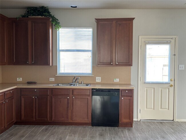 Building Photo - 21518 Haylee Way