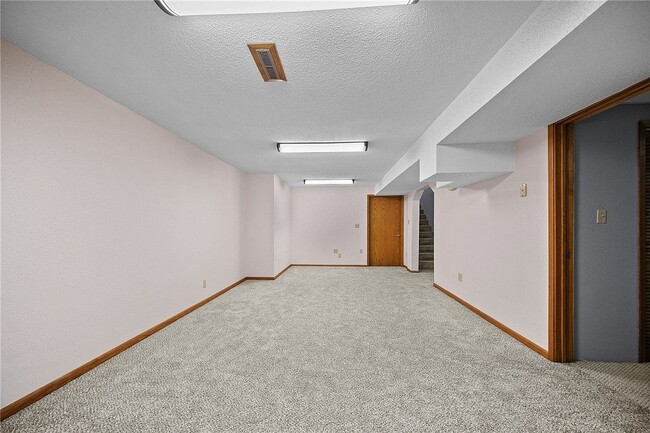Building Photo - 4663 Cayman Ct