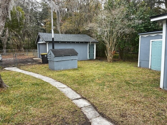 Building Photo - 7651 Hammond Blvd