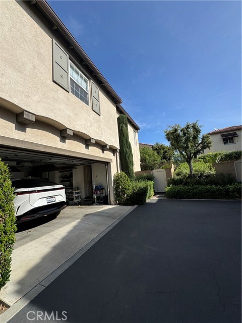 Building Photo - 41 Modesto