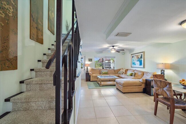 Building Photo - 3357 Ramblewood Dr N