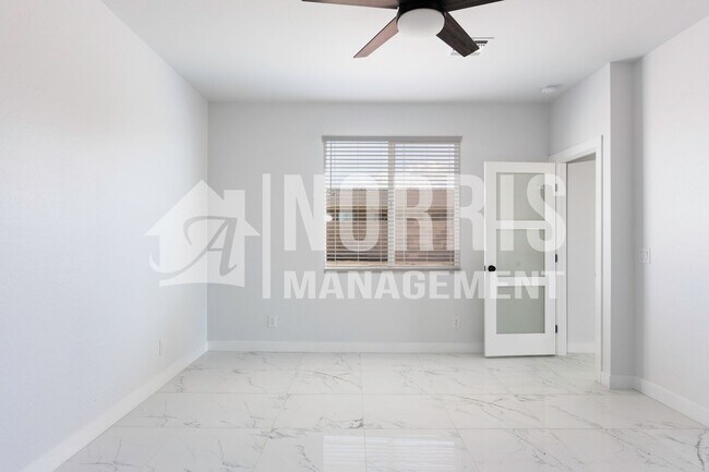 Building Photo - Beautiful Brand New Home with Block Wall