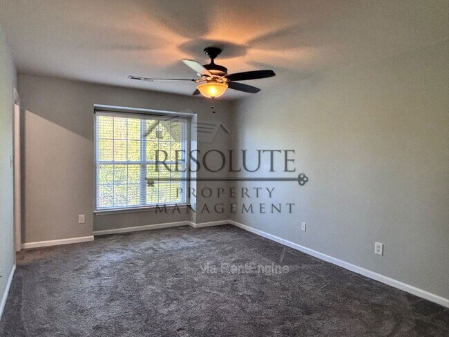 Building Photo - 3839 Cary Glen Blvd