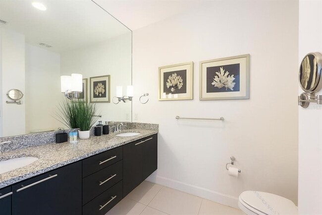 Building Photo - 17521 Placidity Ave