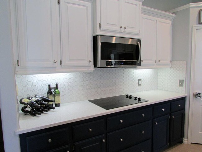 Building Photo - 3016 Cruden Dr