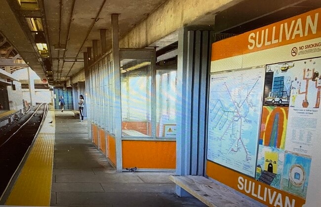 Building Photo - 88 Pearl St