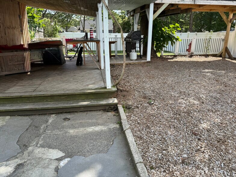 Building Photo - 71 Jessie Ave