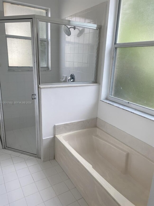 Building Photo - 10270 SW 59th St