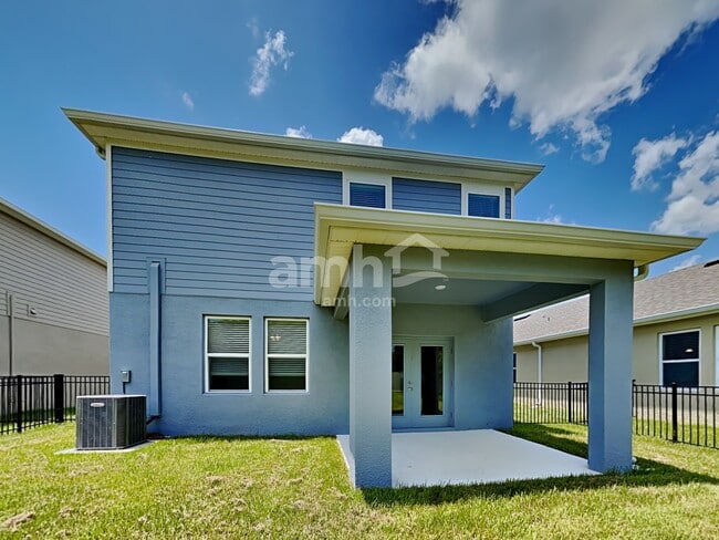 Building Photo - 1109 Walden Pond Dr