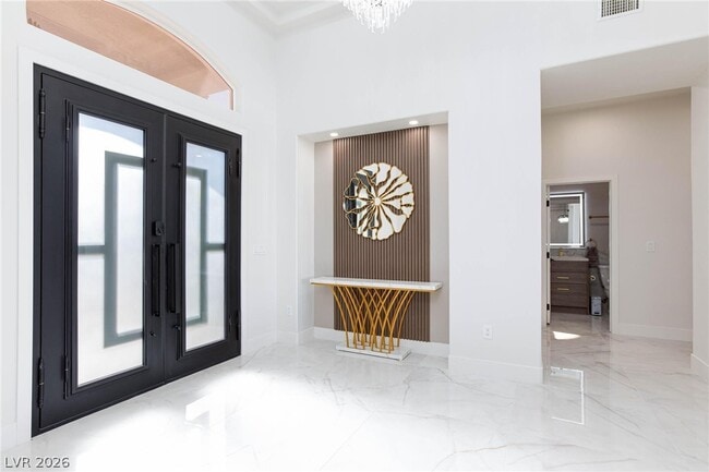 Building Photo - 6525 Ponderosa Way