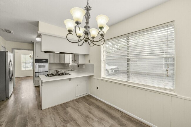 Building Photo - 7818 Kleingreen Ln