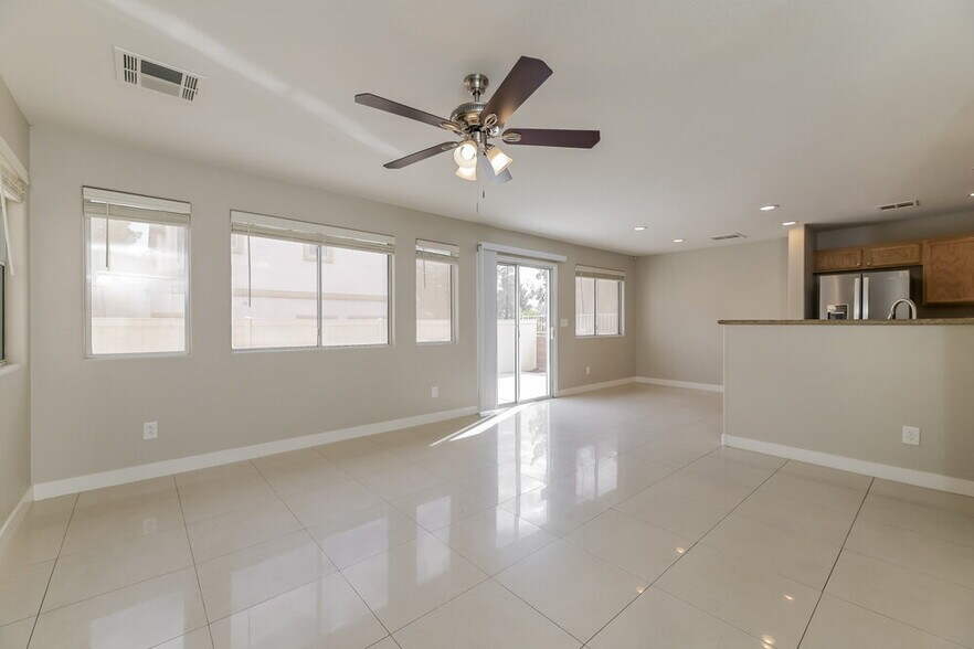 Building Photo - 1931 Sundown Canyon Dr