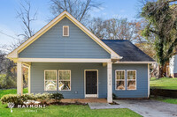 Building Photo - Charming Atlanta Home