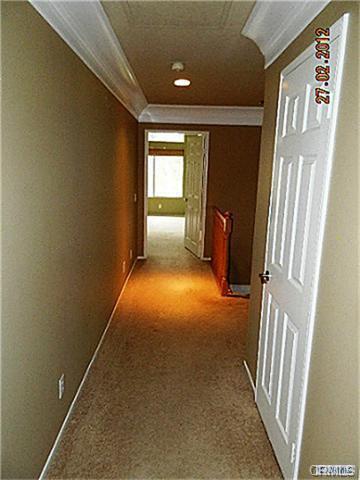 Building Photo - BEAUTIFUL MOUNTAIN VIEW 4BED/3BATH PLUS DE...