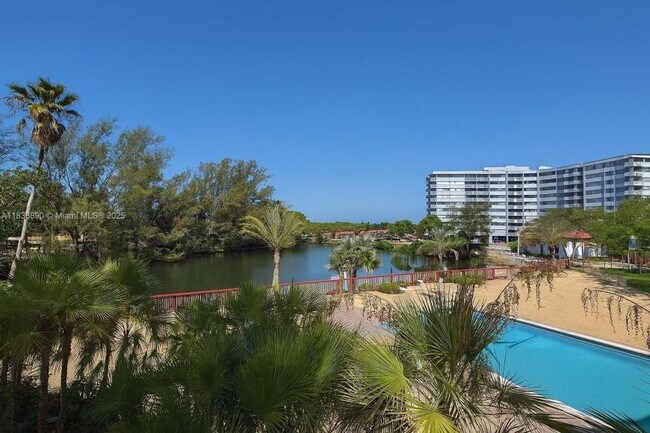 Building Photo - 1 bedroom in North Miami Beach FL 33179