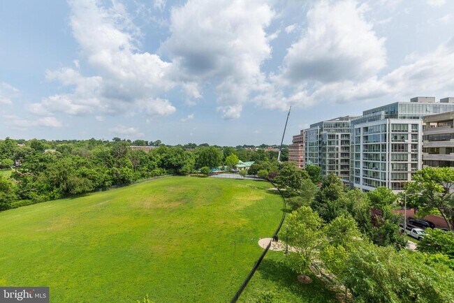 Building Photo - 2501 M St NW