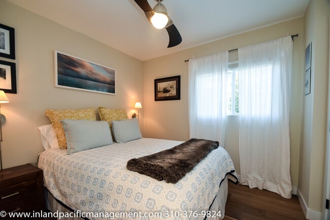 Building Photo - Exquisitely Remodeled Craftsman Style Home